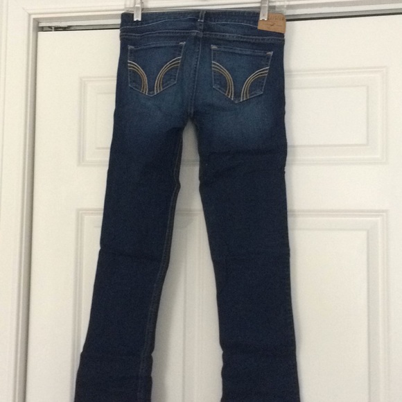 Hollister dark blue jeans - Picture 4 of 4